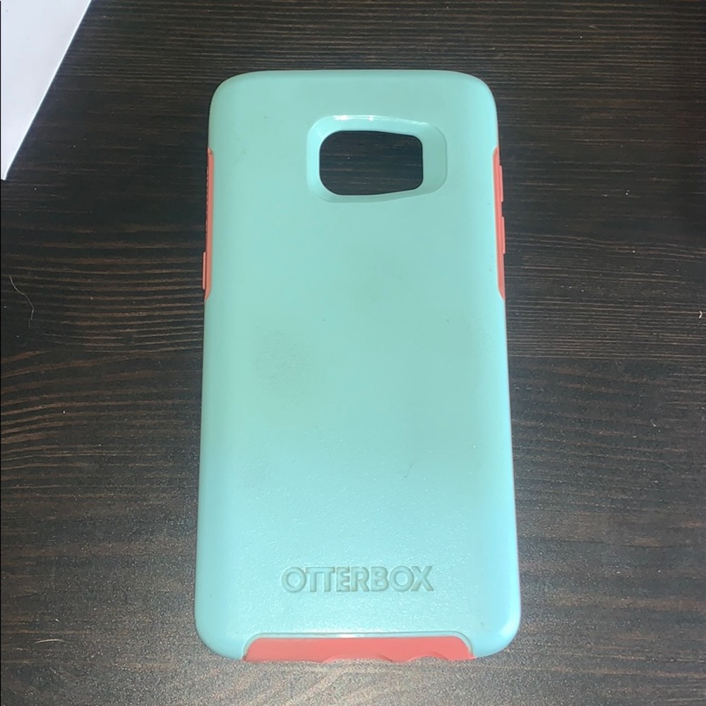 Otterbox commuter for galaxy s7 edge
